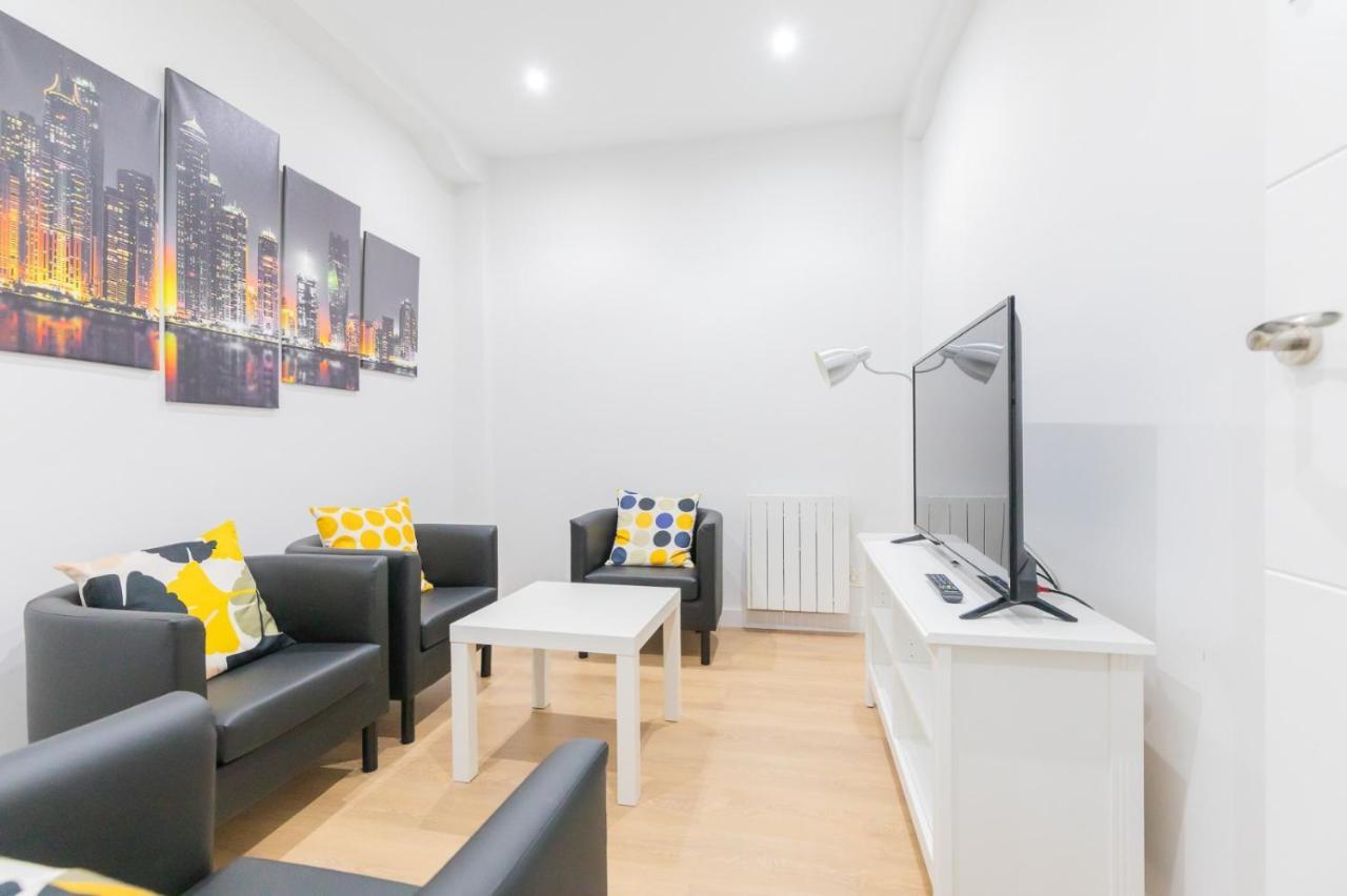 Comfy Old Town Apartment By Next Stop บิลเบา ภายนอก รูปภาพ