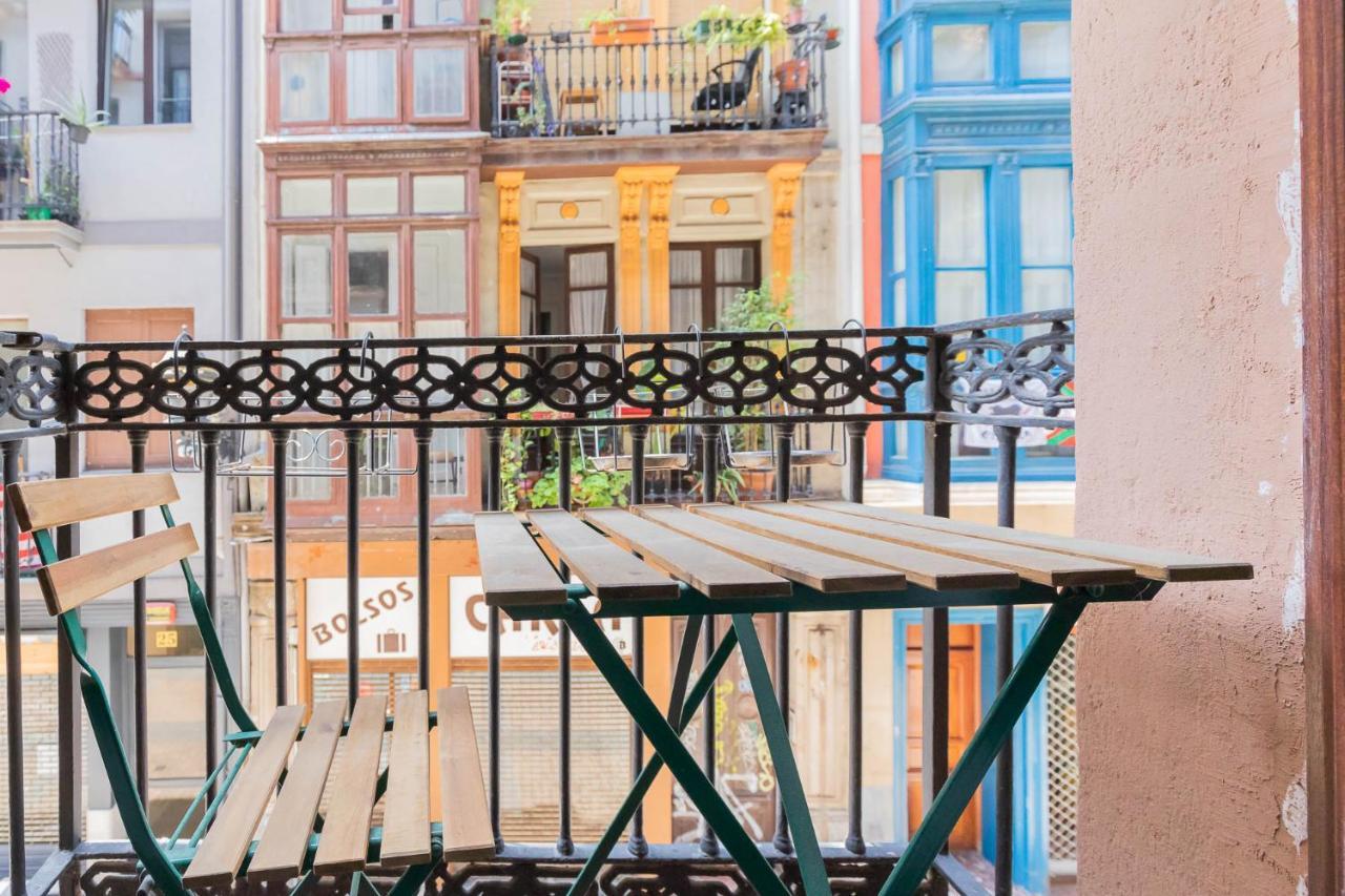 Comfy Old Town Apartment By Next Stop บิลเบา ภายนอก รูปภาพ
