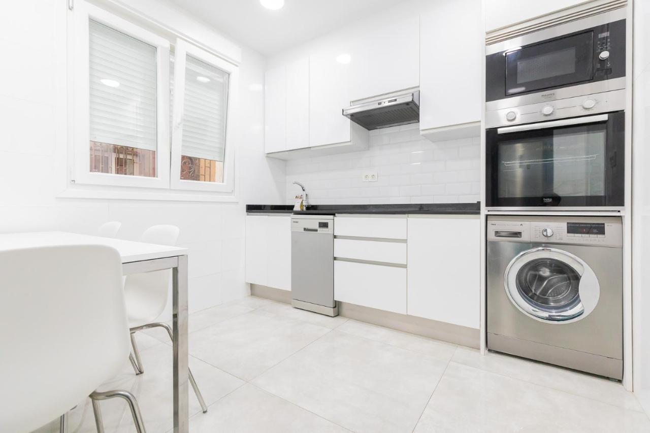 Comfy Old Town Apartment By Next Stop บิลเบา ภายนอก รูปภาพ